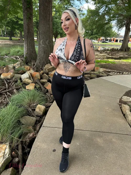 proudly showing I'm BBC Only in public