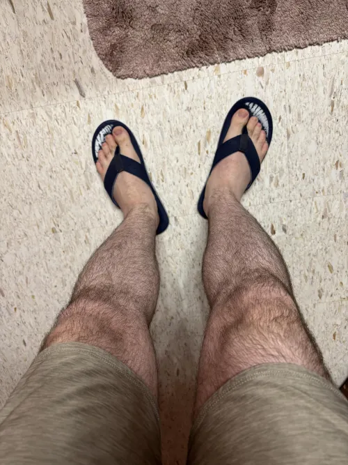 My sexy hairy legs