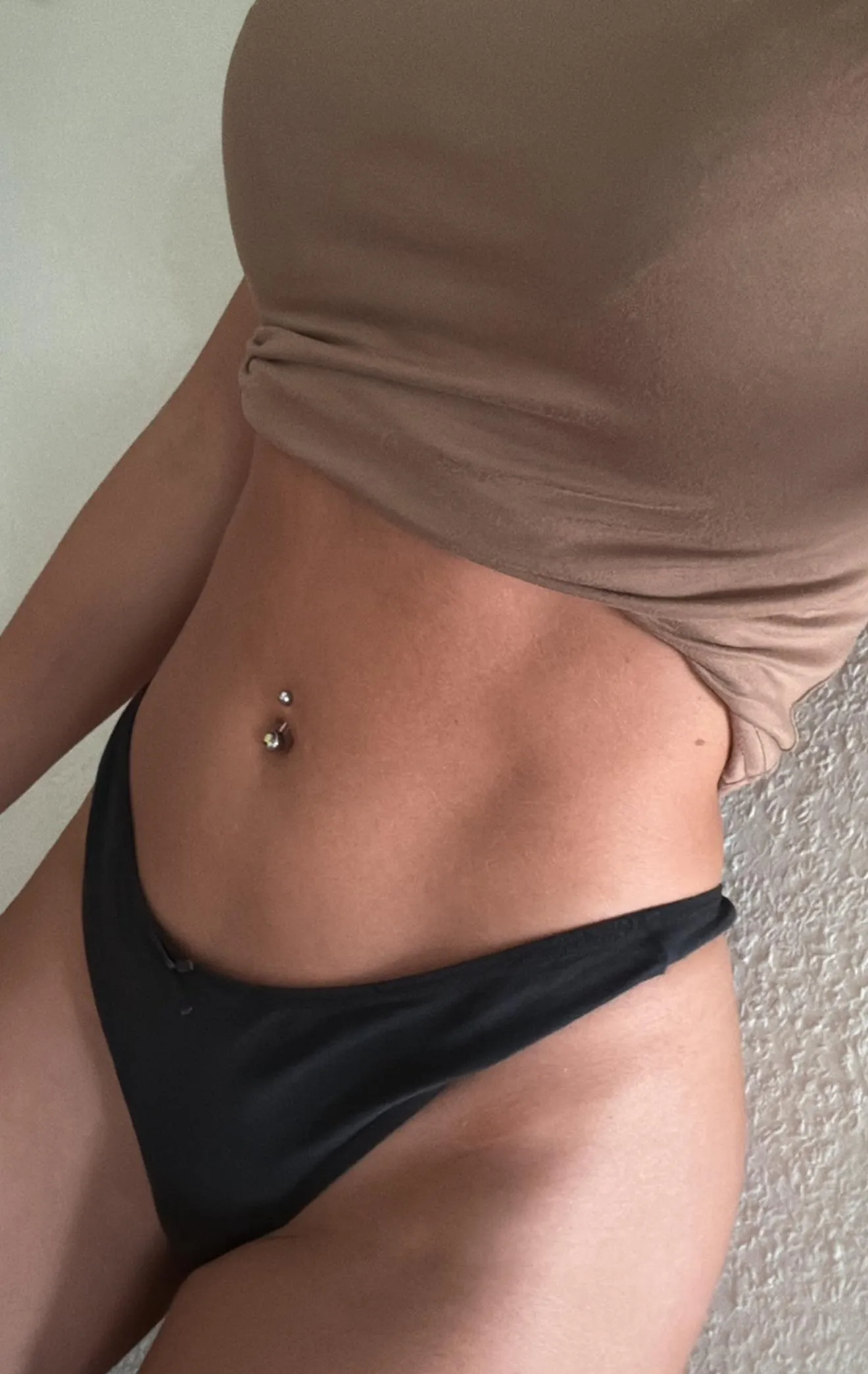 Ziehst du mir mein Shirt aus?😏