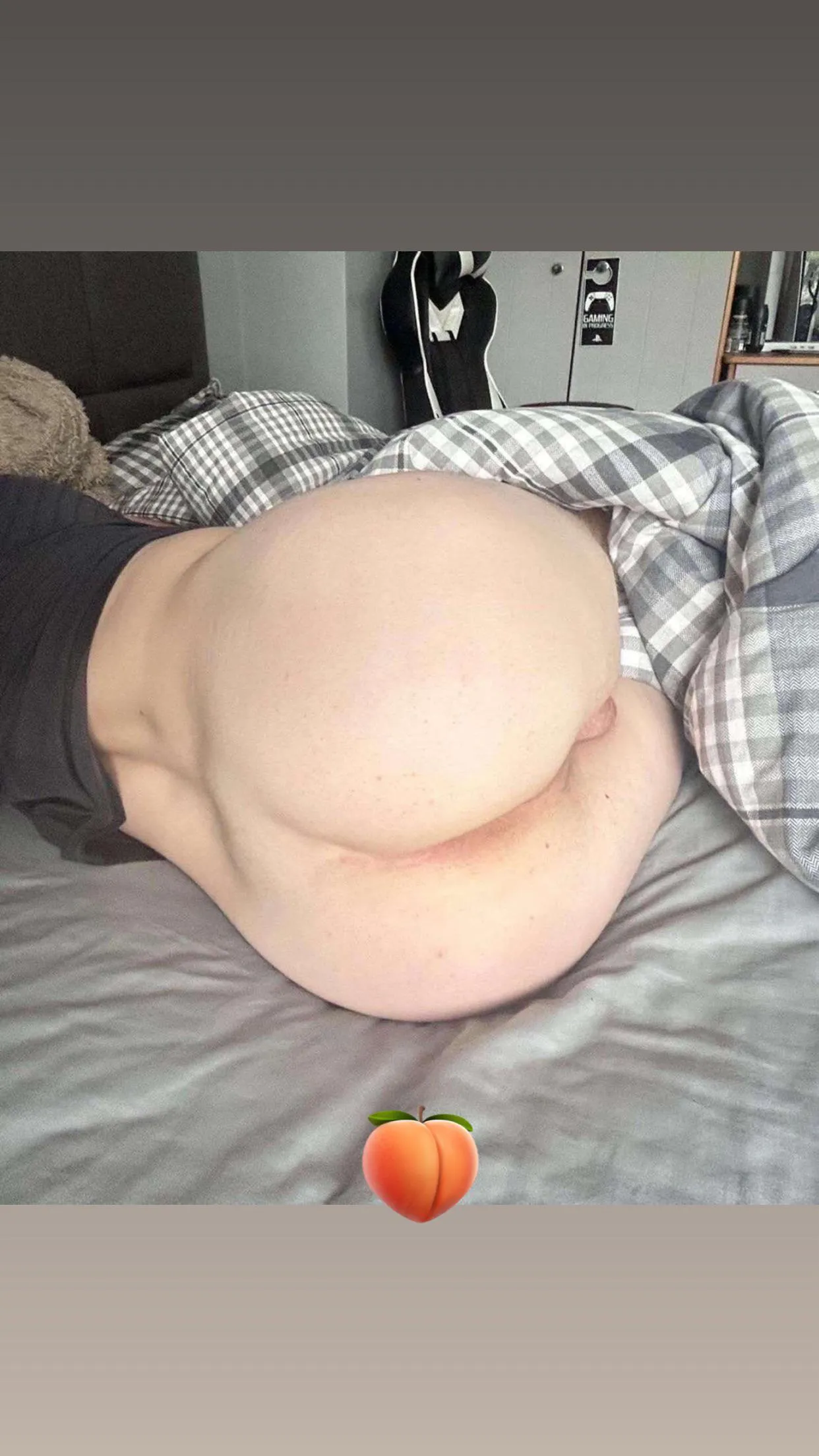 (22) wish I had a girlier ass