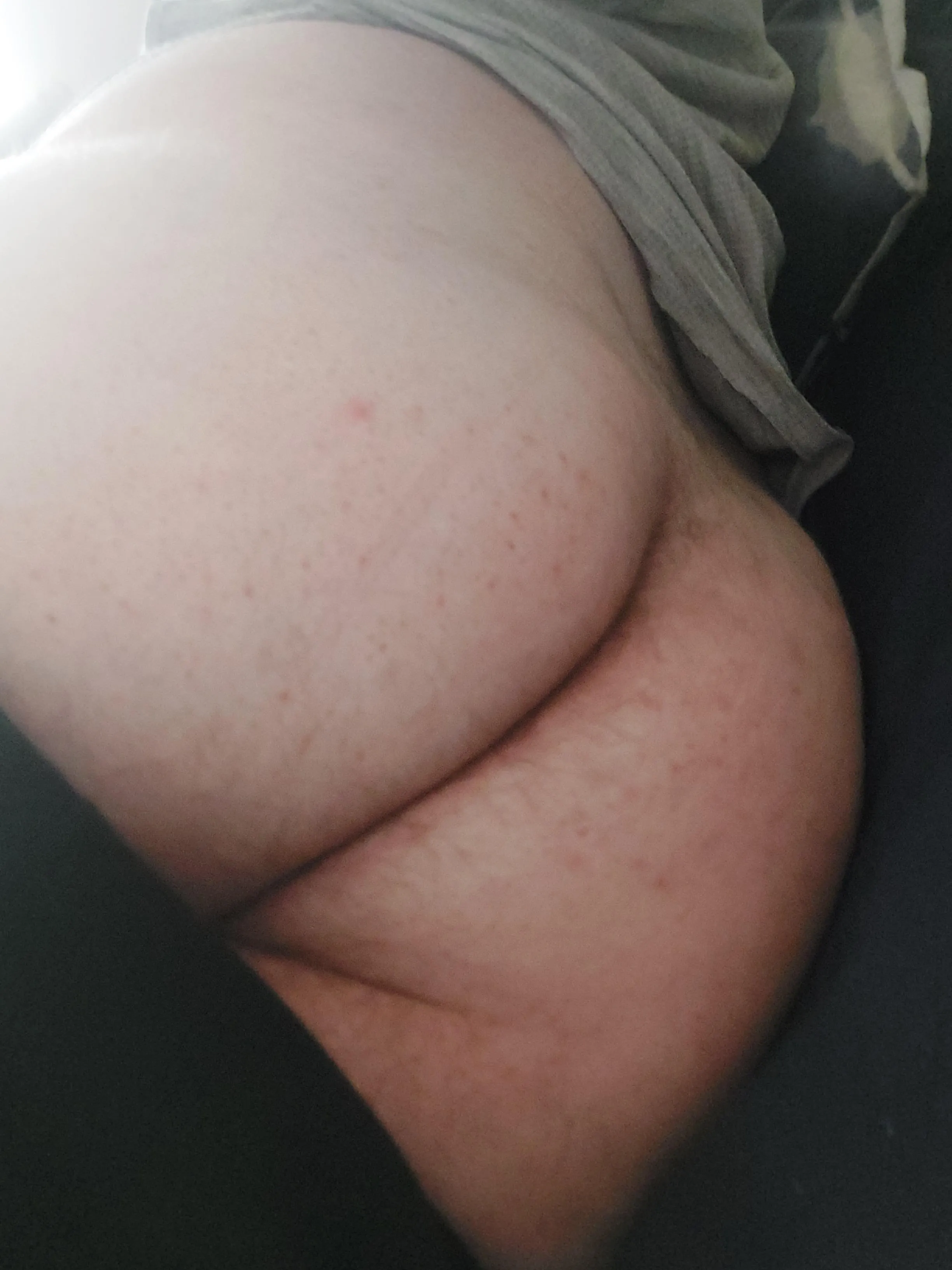 26 M UK - Feel free to DM!