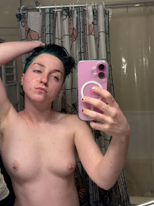 who likes the new hair?💙