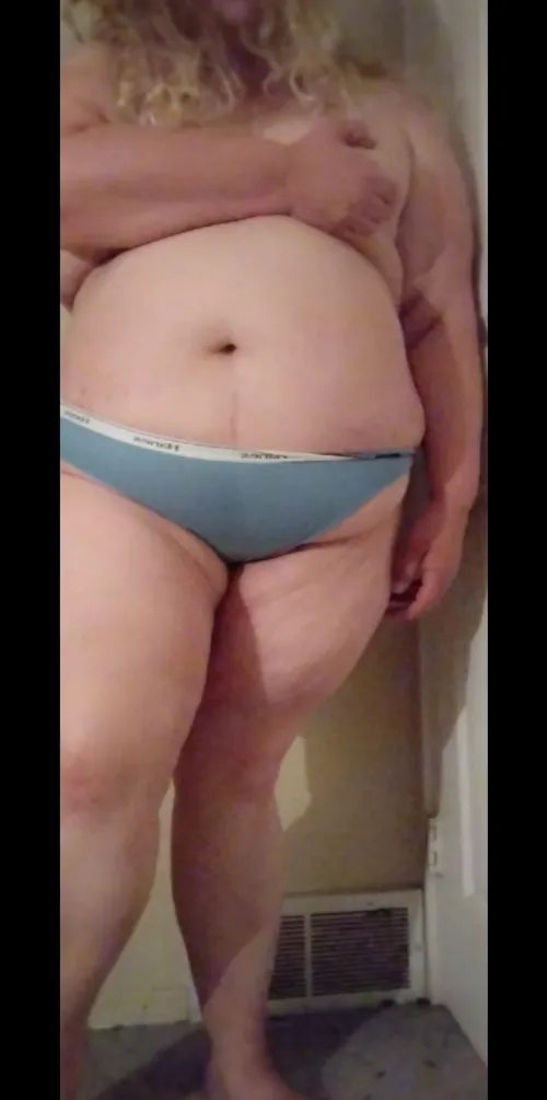 Love showing off my soft belly