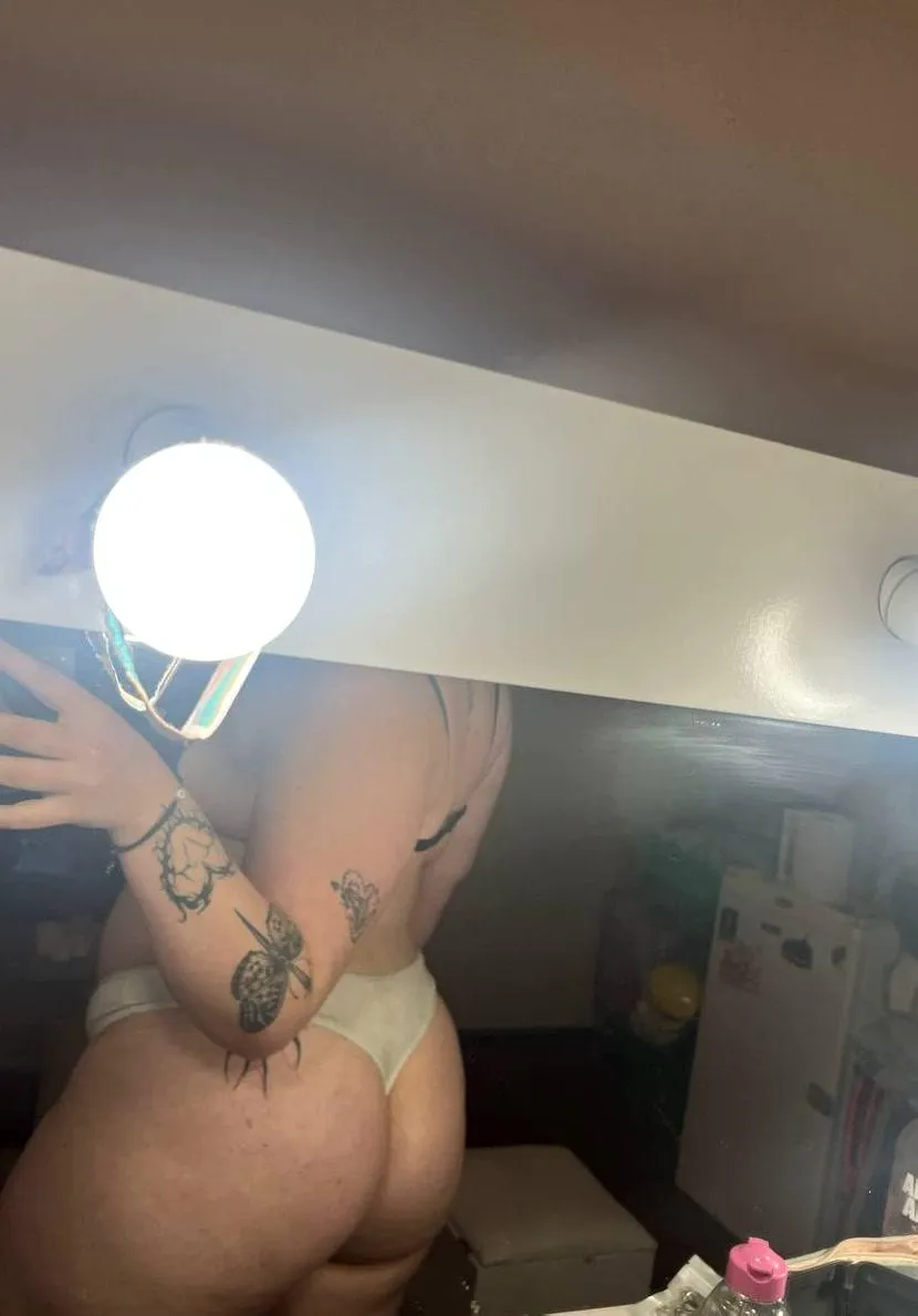 Chubby girls are sexy too