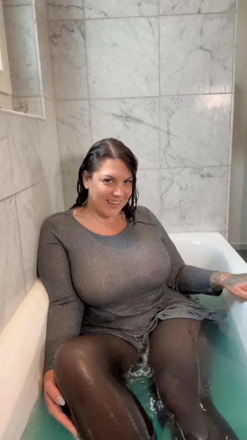 The perfect outfit for a bath