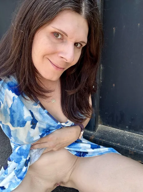 A summertime surprise ♥️43F