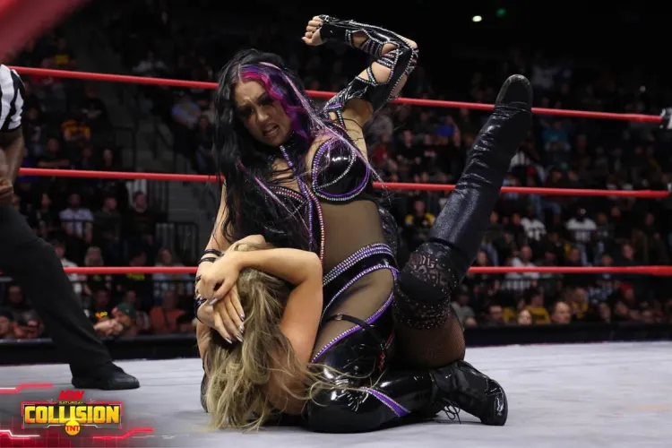 Anna Jay thrashed by Viva Van