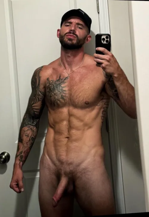 Do you like tall, tattooed, fit, bearded men?