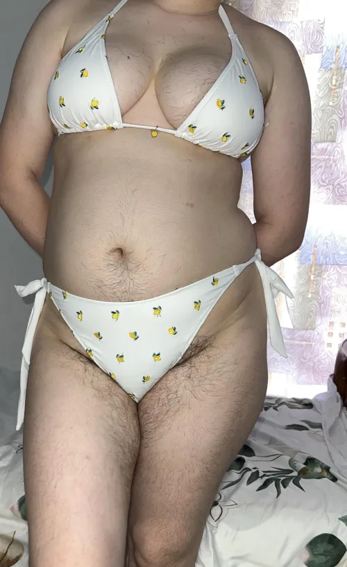 Going to the beach to show off this hair