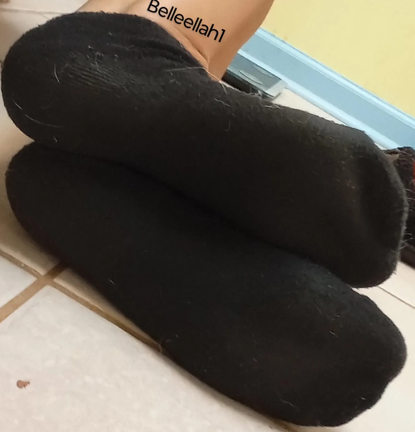 10 day worn socks including a lot of sweaty outside work! Message me to claim