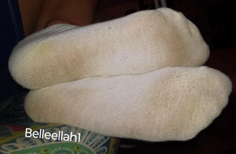 5 day worn socks including a lot of sweaty outside work! Message me to claim