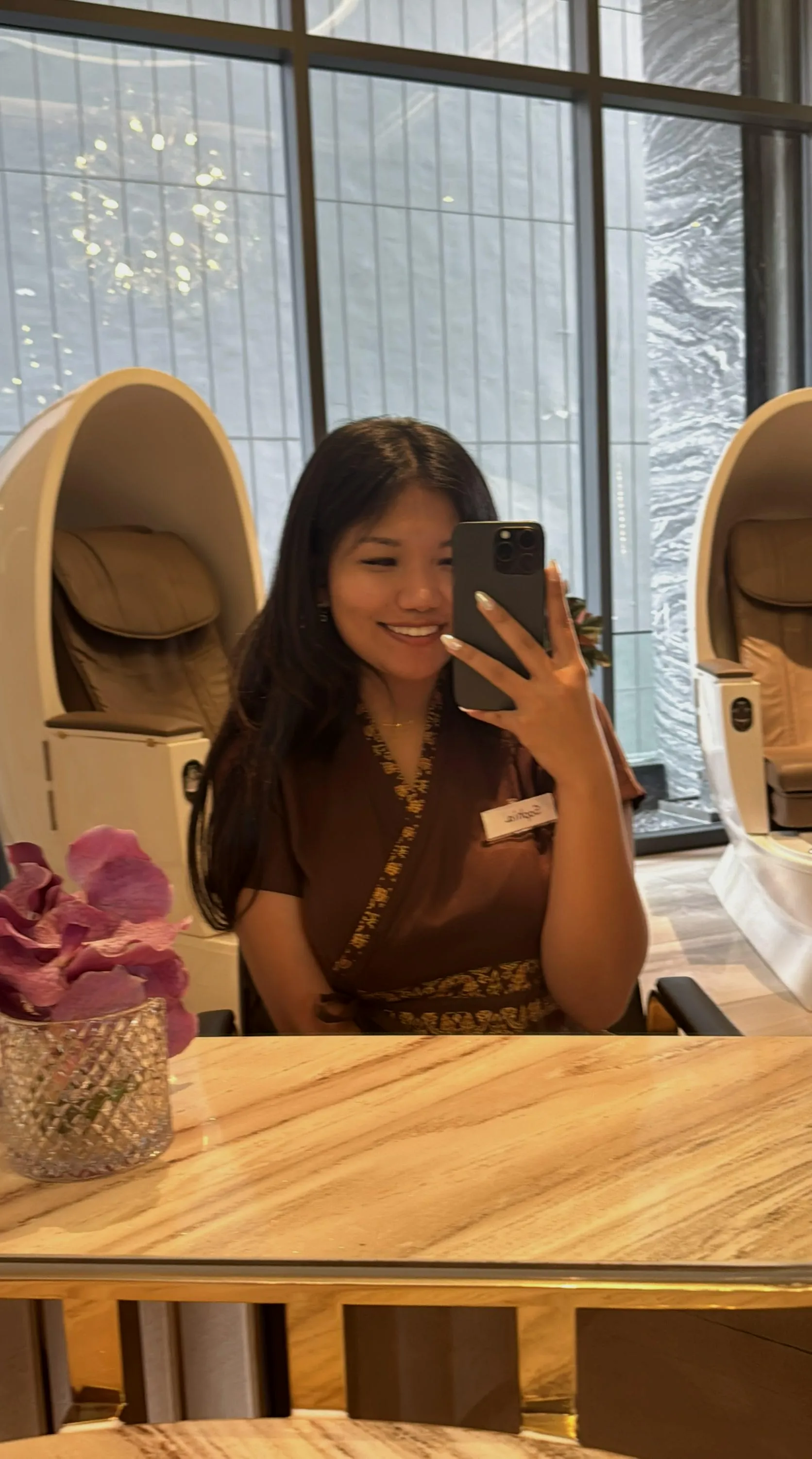 Are there many white guys here who like Asians?