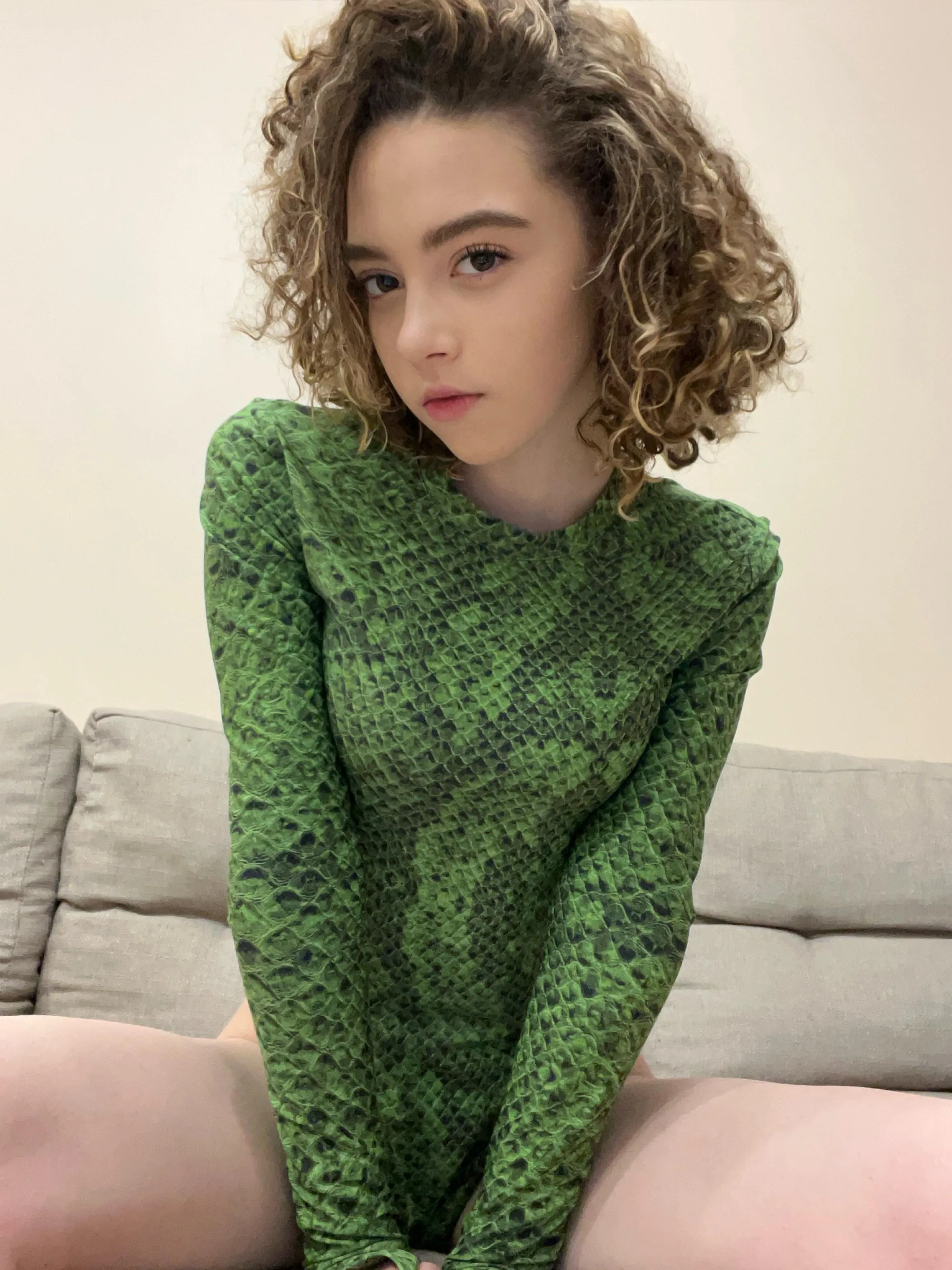 I need older guy to pound me deep