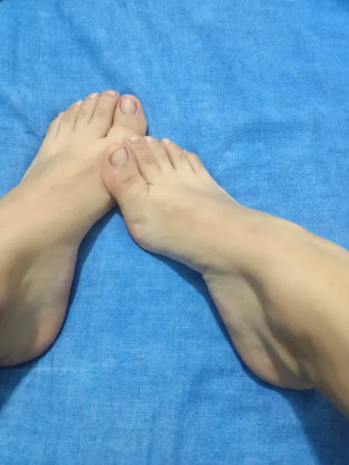 25f4m rainy days and hot chocolate..