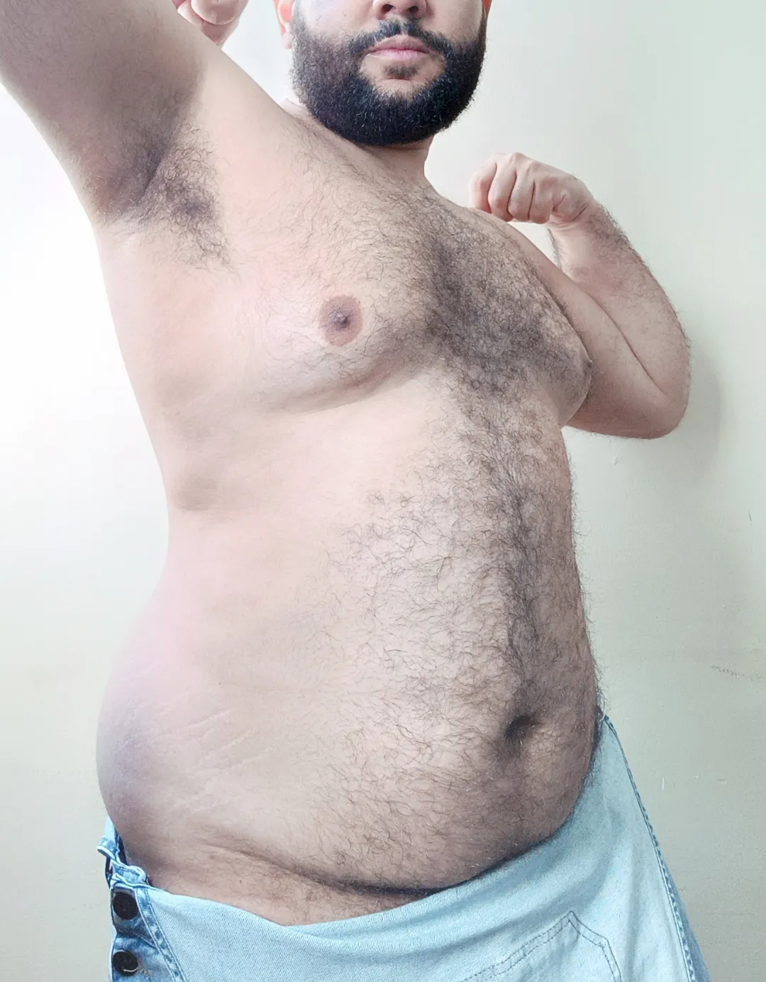 (35) Just showing off to you