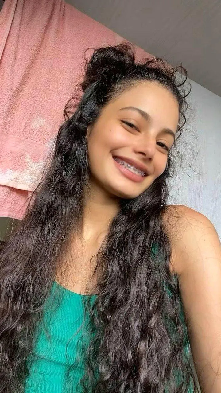 I just turned 18, would you cheat on your wife for me?