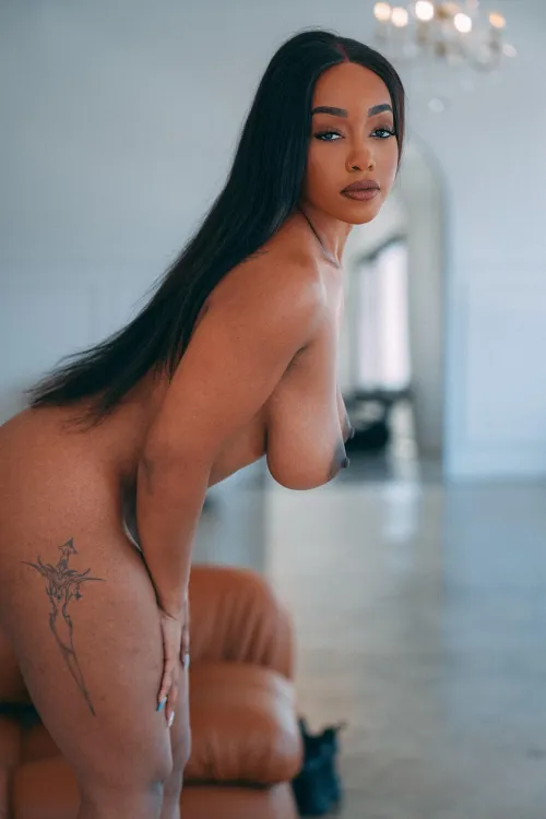 Make sure you follow my socials and links