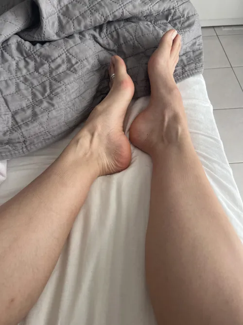 Waiting for my toes to be played with