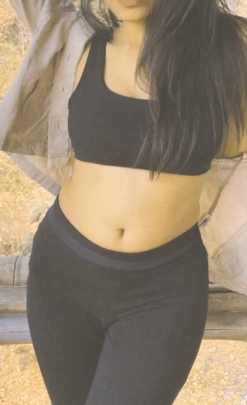 We’re decent couple looking for a lady [f] for tmrw in Hyd. Lmk any good looking lady wants to spice up crazy wildness 💦💦