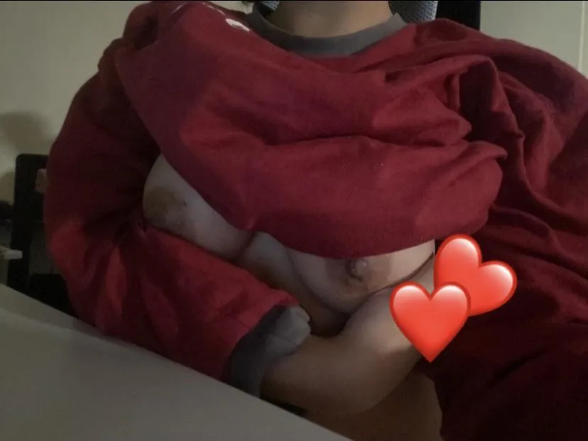 med student up at 4am to study (your body) 😛