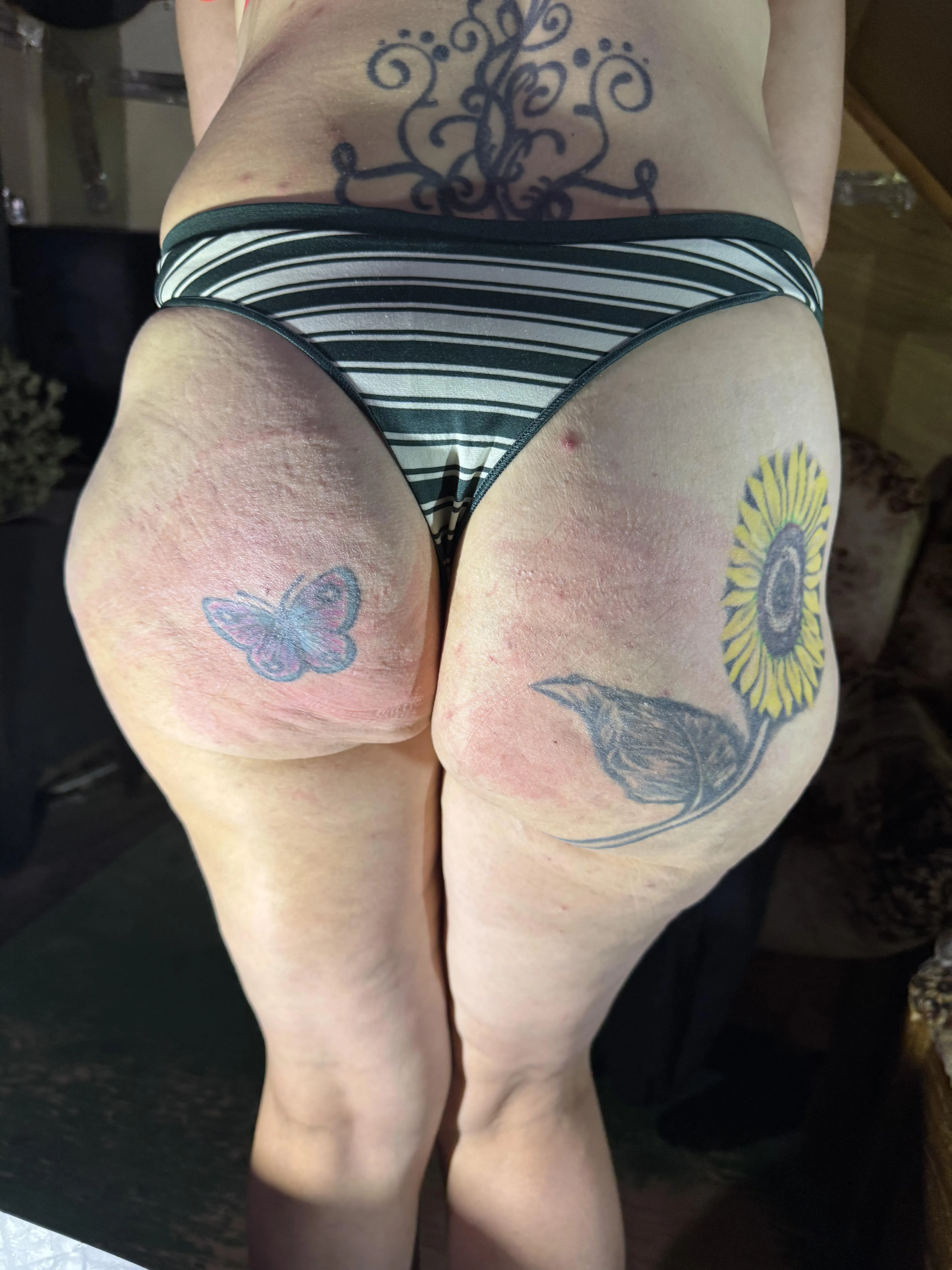 Wide glide hips , 43 inch