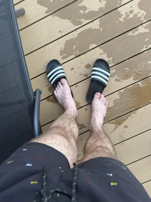 [23] Wanna to play in the hot tub? 🫧👣