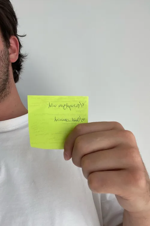 30 anos, dan, easy going and friendly.  Based in portugal and looking for open minded people