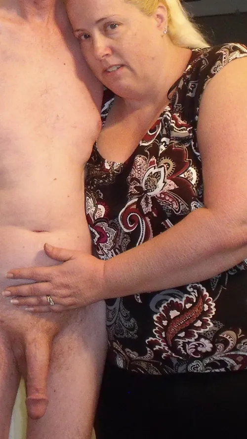 Please place your hand a little lower!