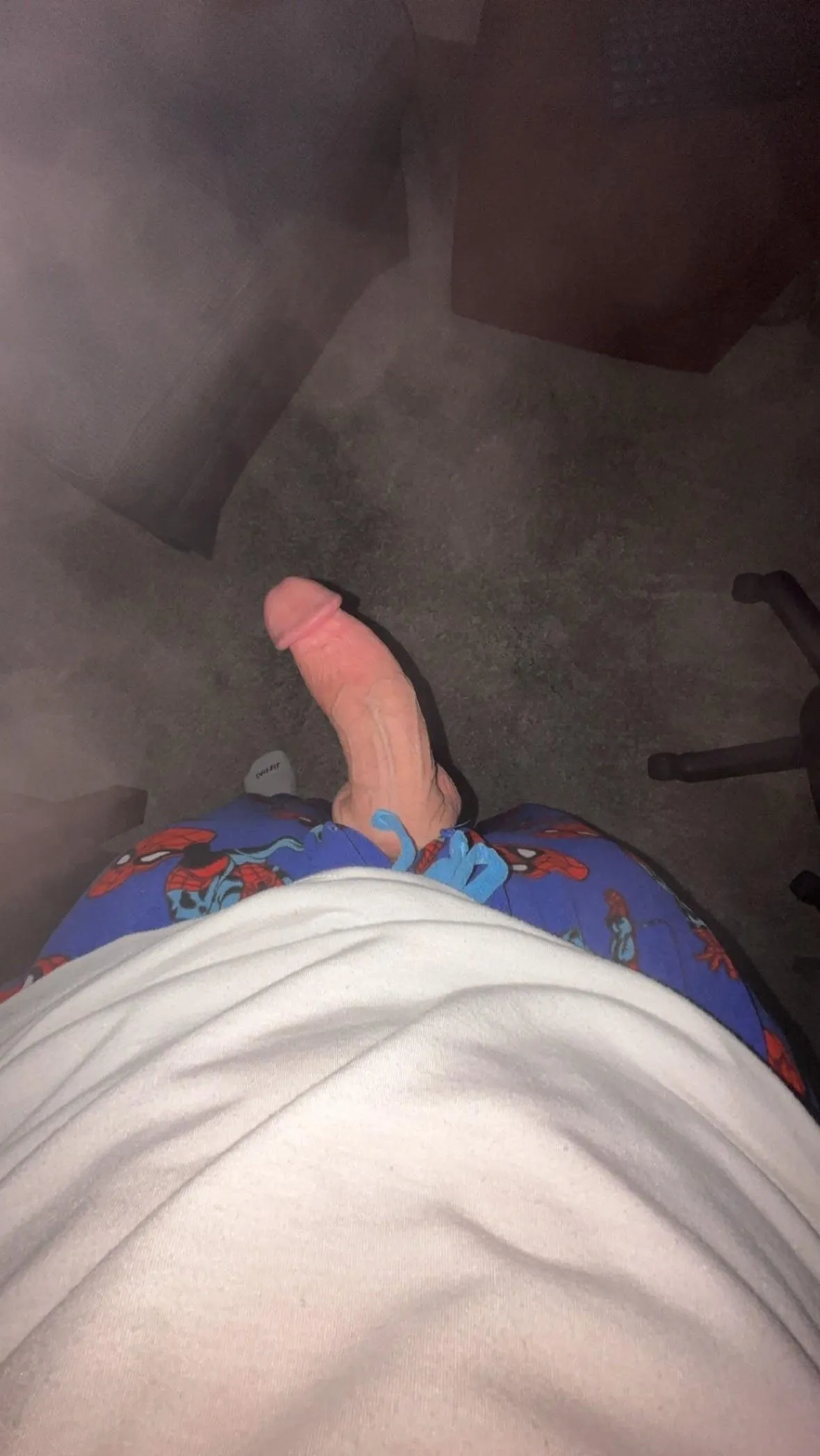 (21) first one who sucks it wins