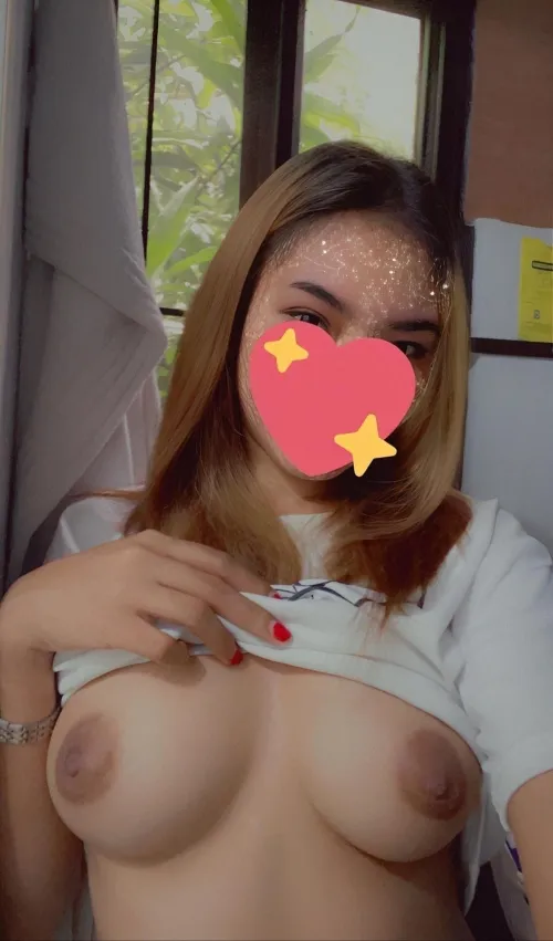 Are my Boobs worth Sucking?