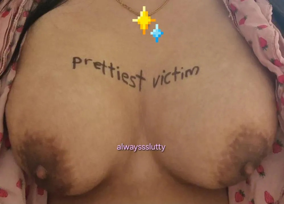 ill be your next victim >_< this was a custom :3