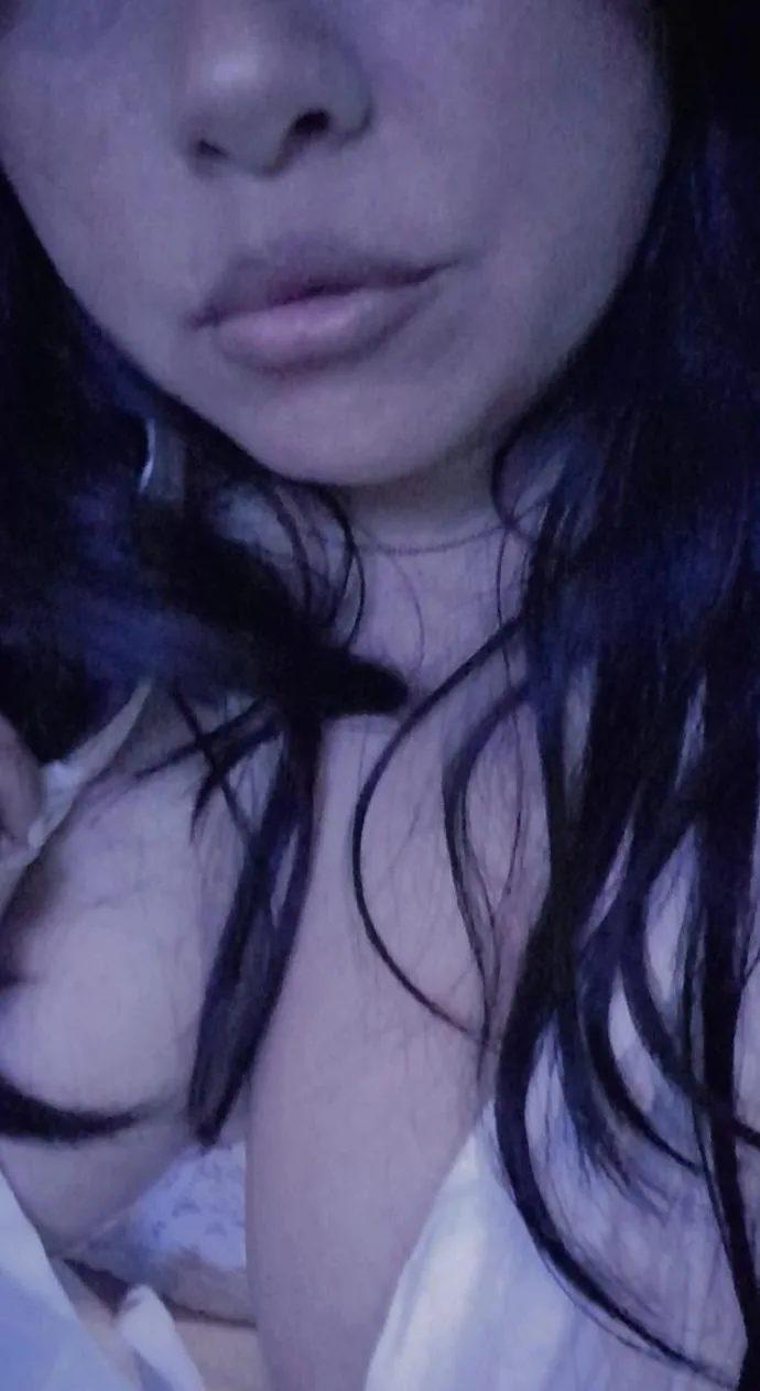 Just tell me love🥰