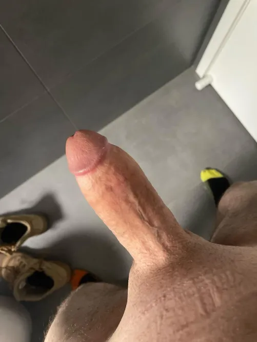 My Aussie thick dick just wanted to say gday