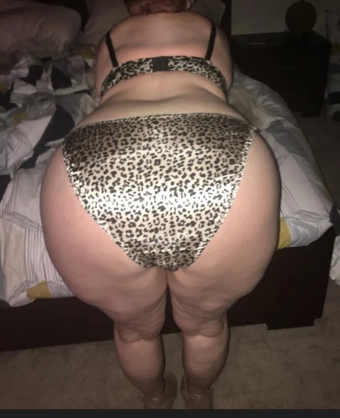 New post. Let’s go with leopard color.