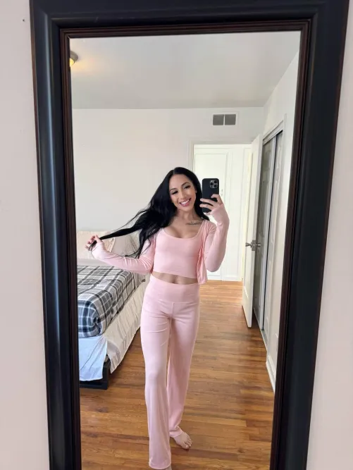 Would you be ashamed to be my boyfriend?