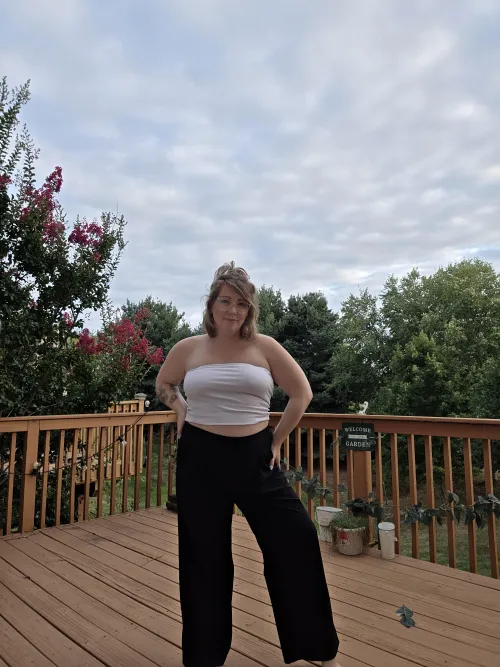 Would You Guess That I Am Only 5'2?