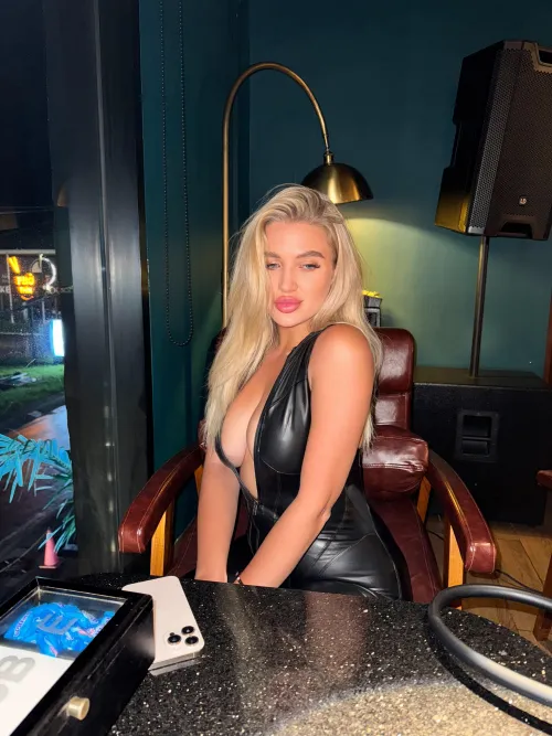 Feelin’ real good, craving a lil’ magic today 🔥