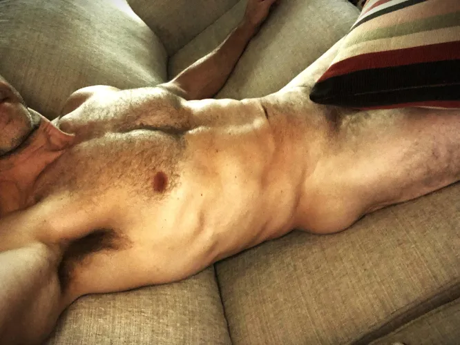 Mid-week Pillow Placement