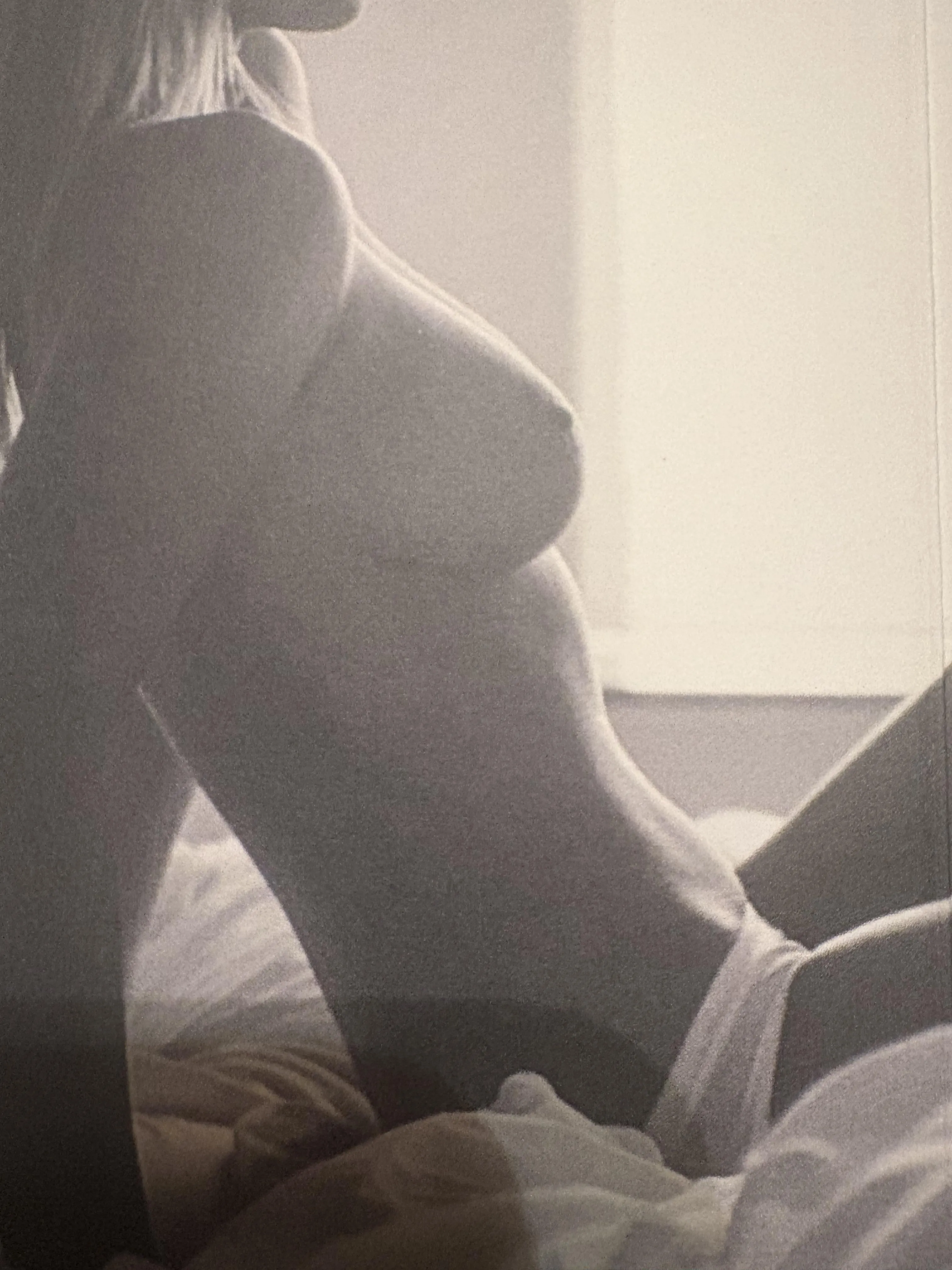 Momma of three…….hotwife for you 😘