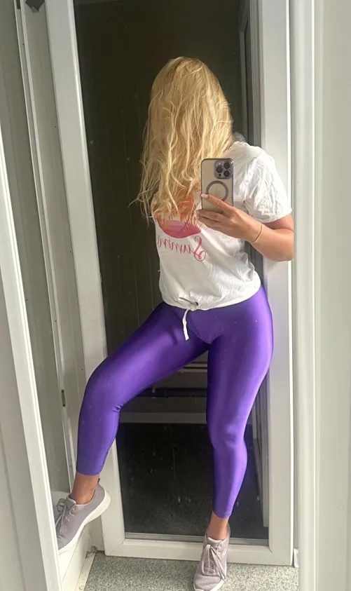 Not every workout is about muscles… sometimes it’s about love! 🙈❤️‍🔥