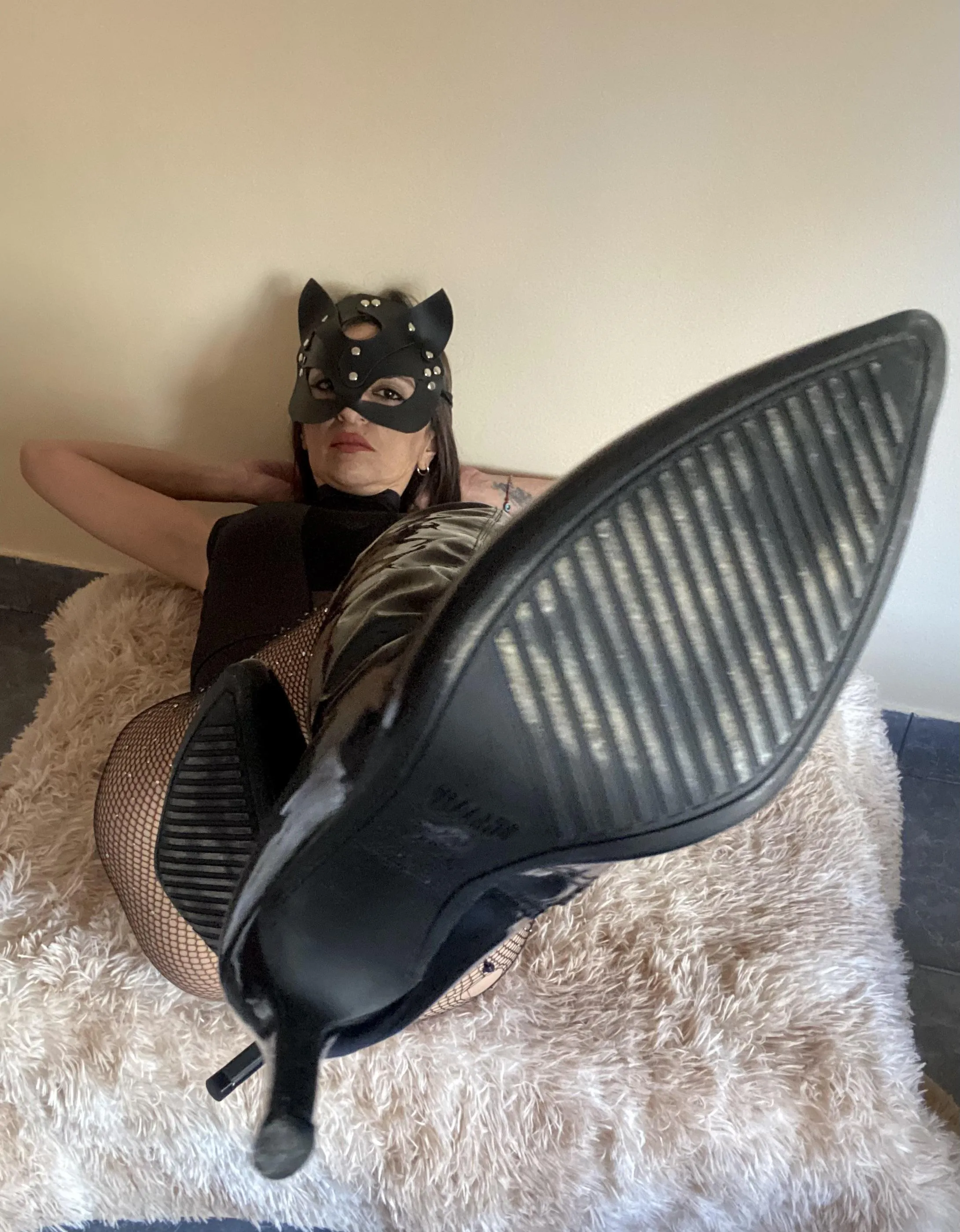 Crawl closer, the sole is waiting.