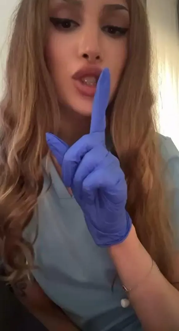 Petite nurse, but I can handle your biggest emergency 😈