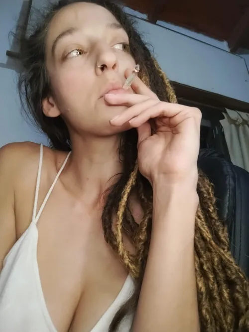 How you like to smoke?💨