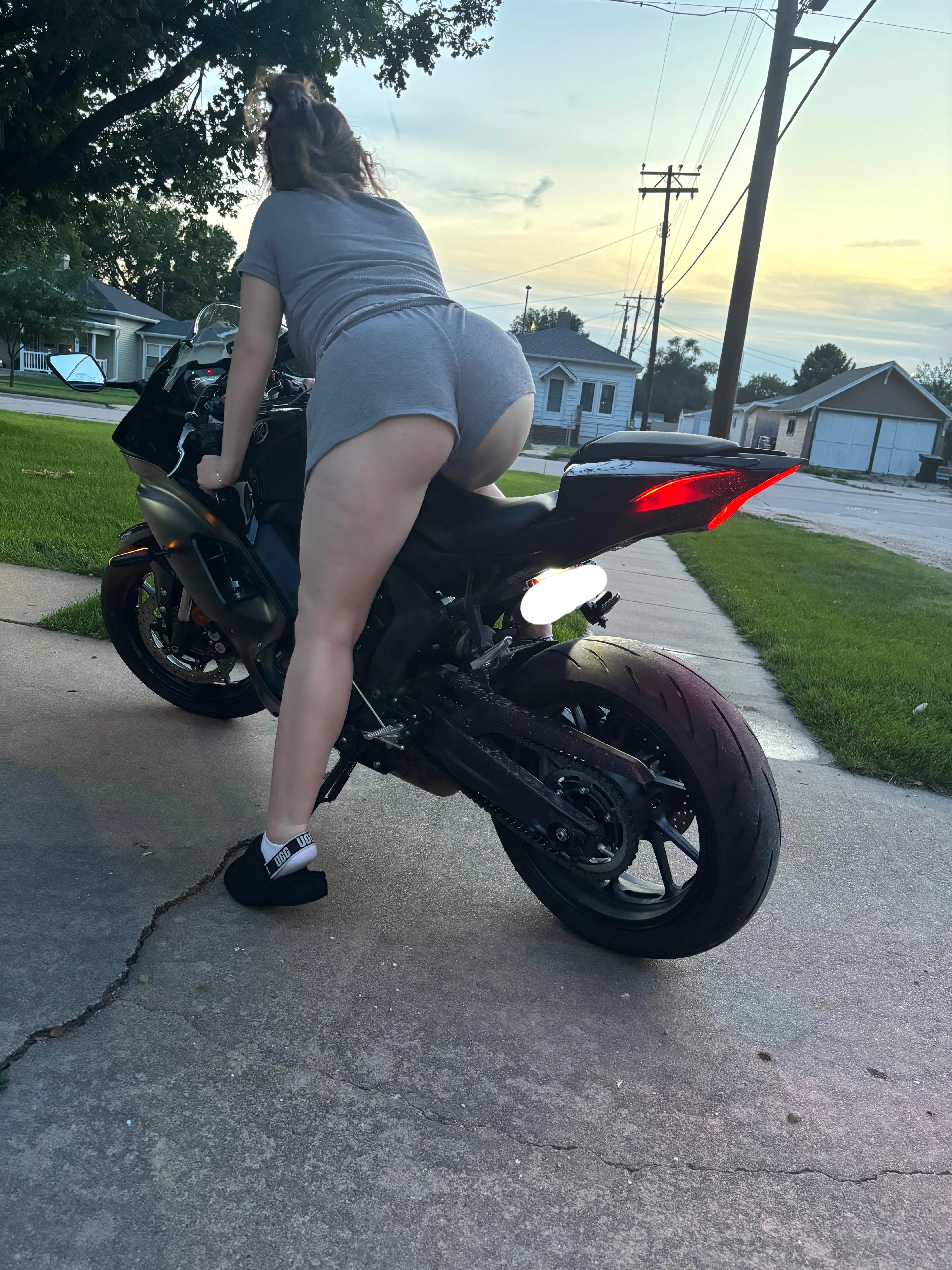 let a girl ride you.. i mean ride w you?