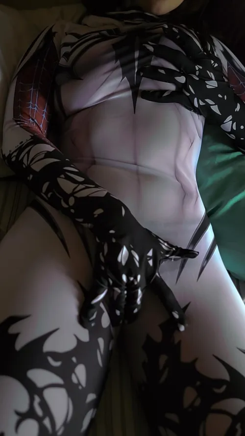 Really wanting to have a gangbang with men dressed as different spidermen