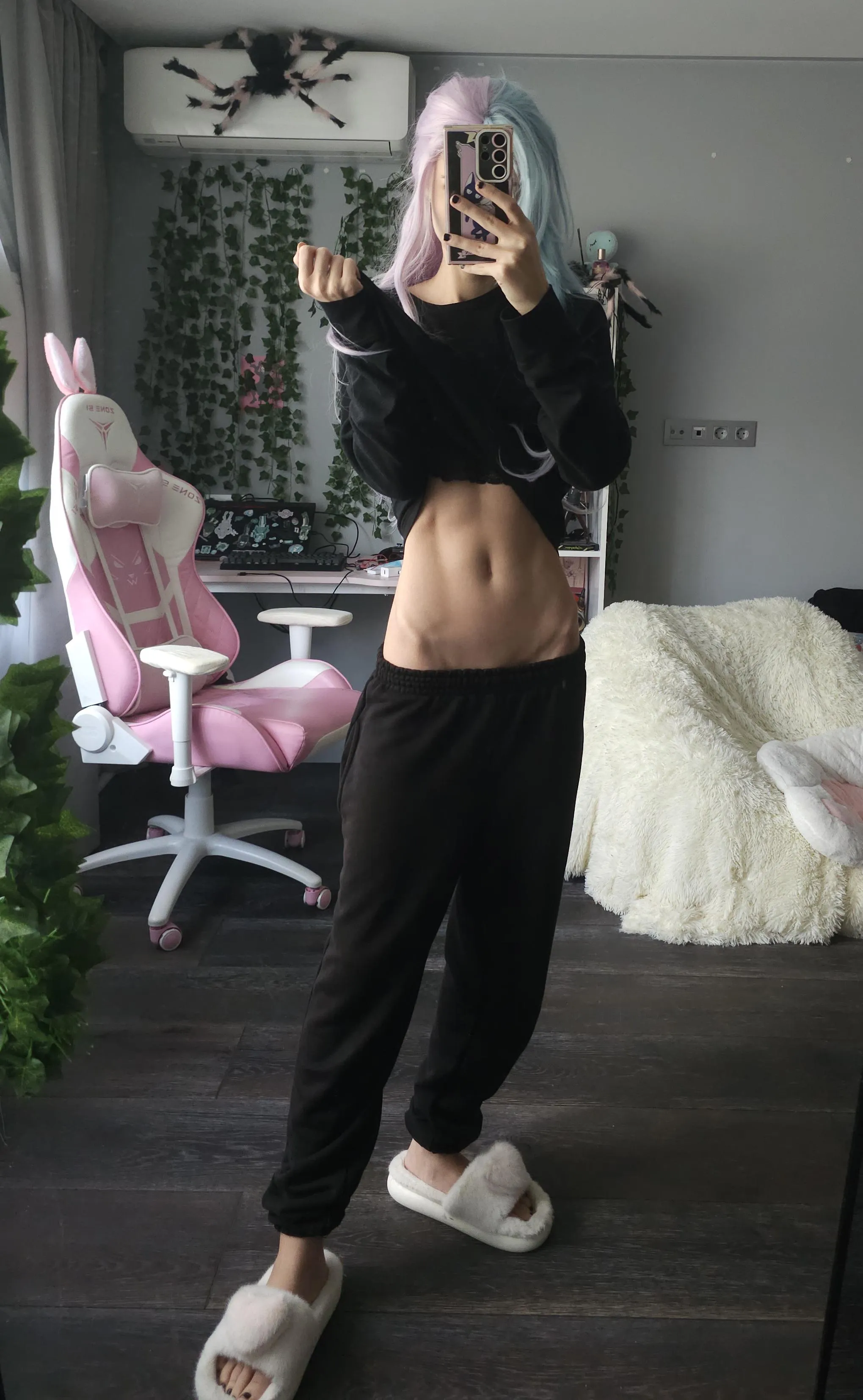 what's hidden under my warm clothes