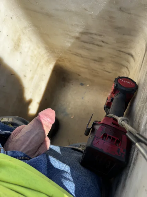 I need a hand in the bucket