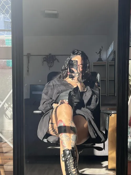 Undress me and enjoy having my body