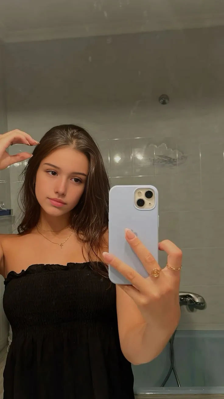 say yes if u’d make me scream ur name in the shower daddy