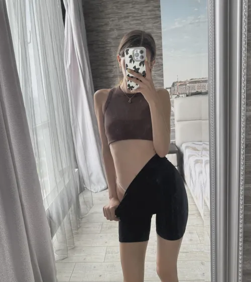 this outfit looks good on my slim and trim body